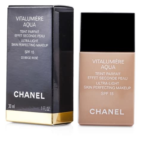 chanel vitalumiere aqua ultra light skin perfecting reviews|chanel vitalumiere aqua 20 beige.